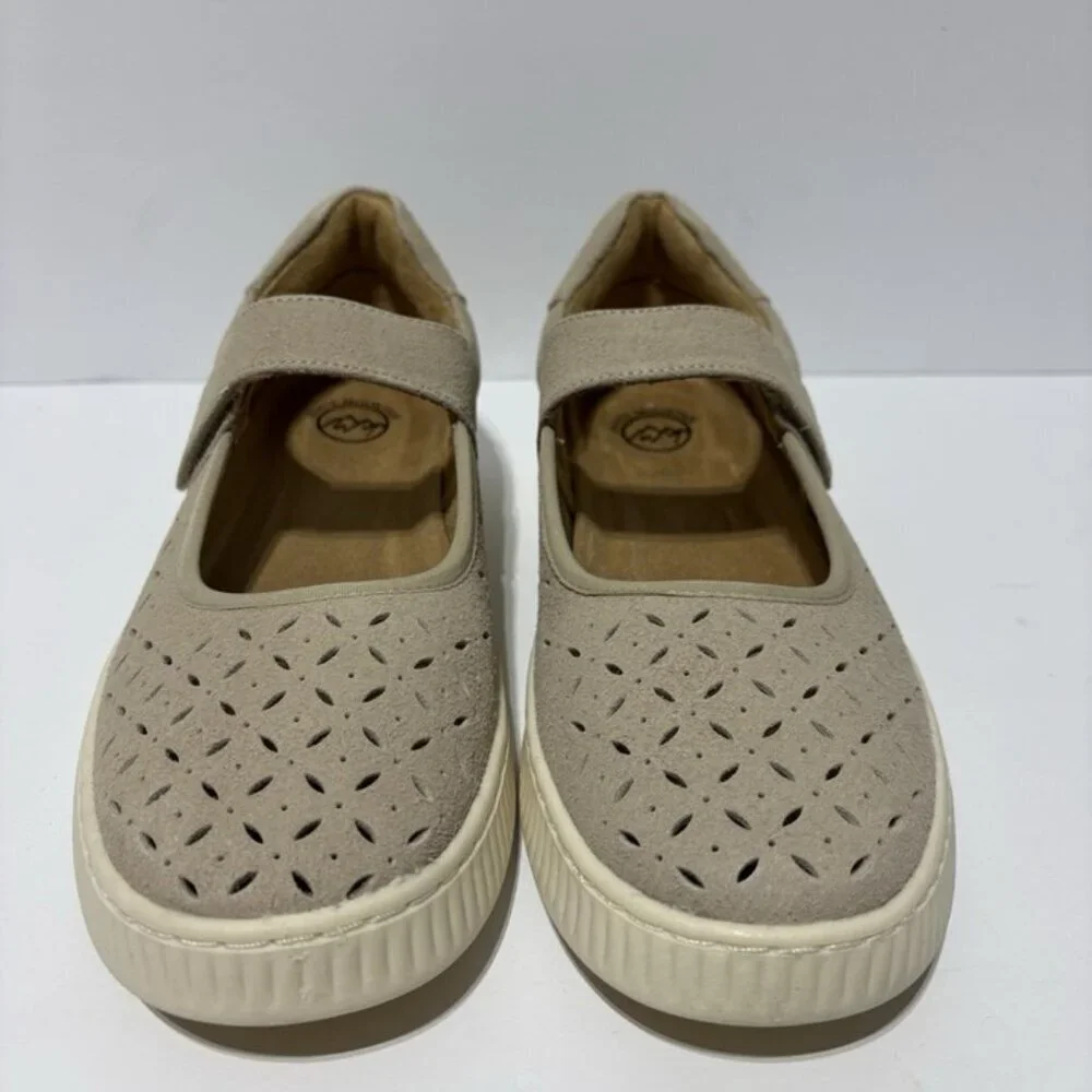 White Mountain Women’s Doubles Mary Jane Shoes, Size 10 M